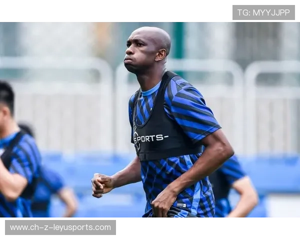 佩德里回归首秀：中场掌控力惊艳战术组